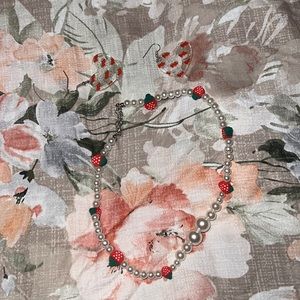 Strawberry jewelry set